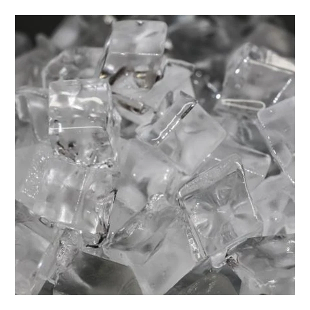 Hielo en cubos