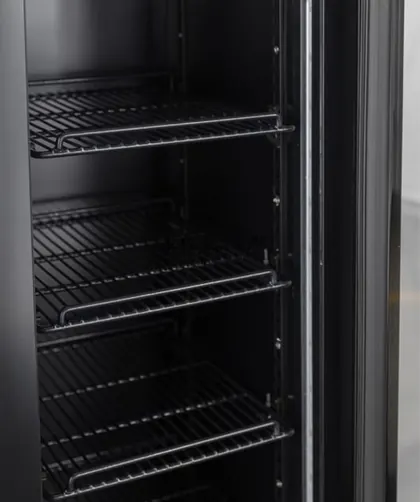 vertical commercial fridge view 3